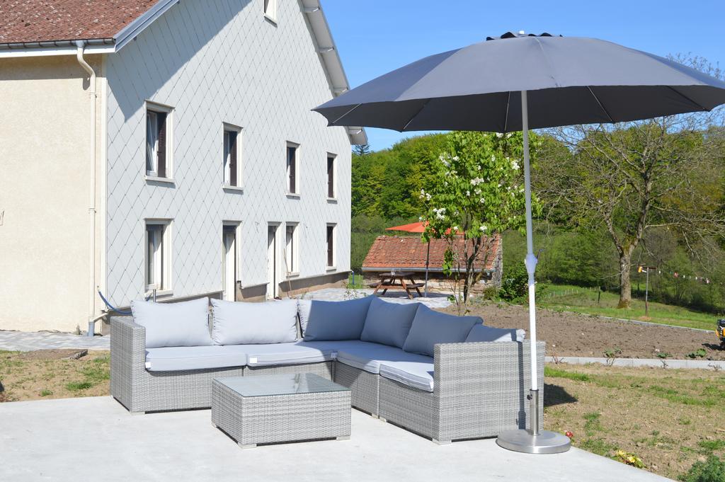 Chambres Et Table D'Hotes La Trottelee Bellefontaine  Exterior photo